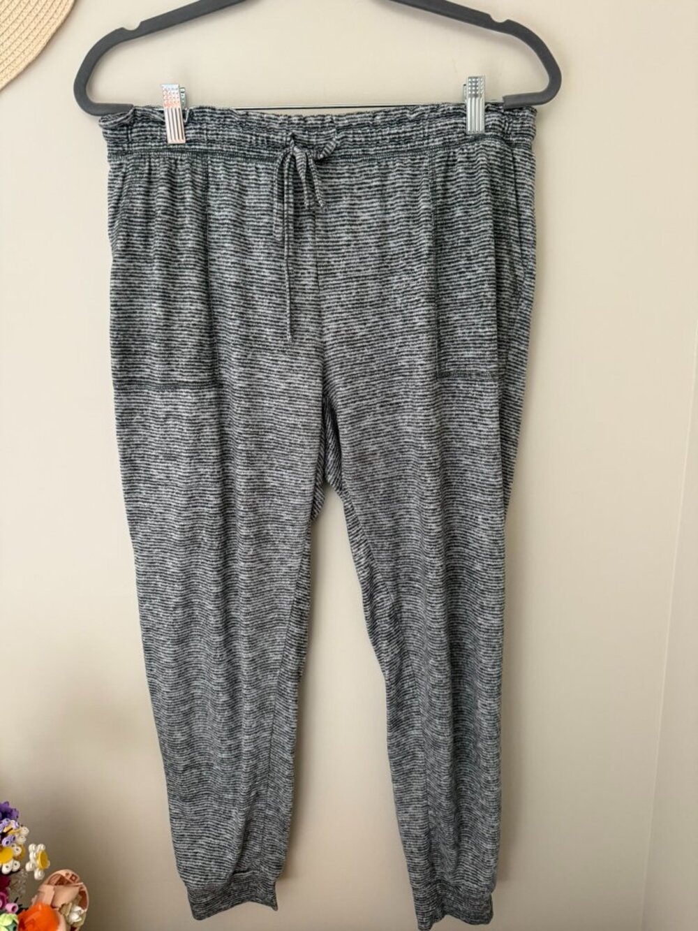 Grey Heathered Jogger Pants Drawstring Cuffed Ankle XL